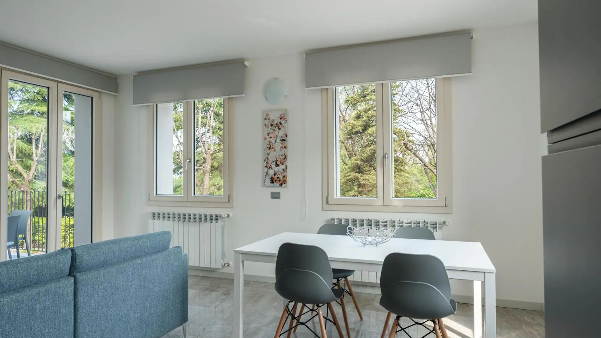 Garibaldi Apartments 데센자노델가르다