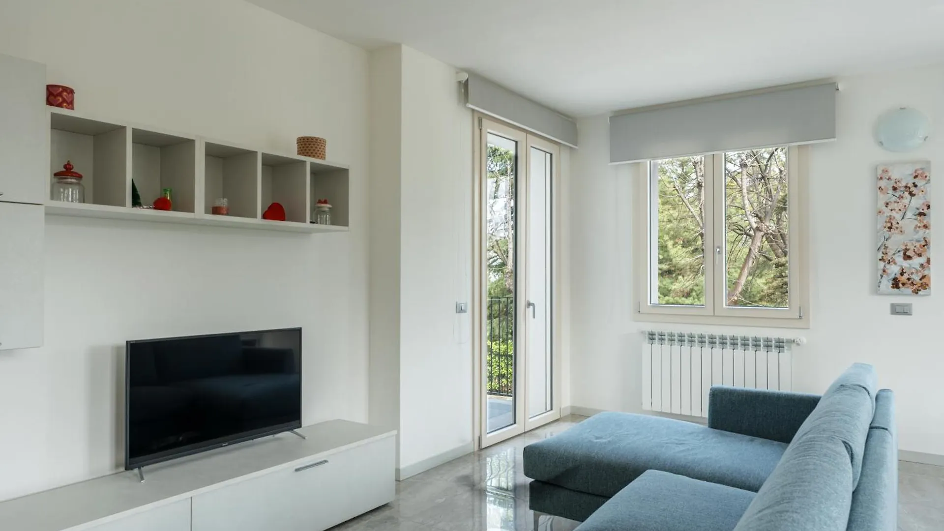 Garibaldi Apartments 데센자노델가르다